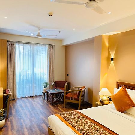 Hotel South Ex Residency - South Ex Near Aiims Delhi - Couple Friendly New Delhi Eksteriør billede
