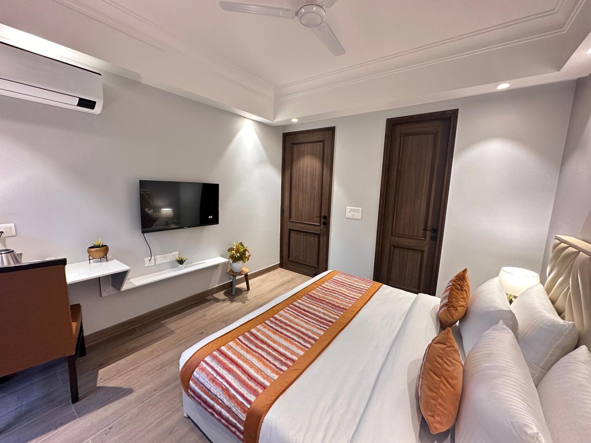 Hotel South Ex Residency - South Ex Near Aiims Delhi - Couple Friendly New Delhi Eksteriør billede