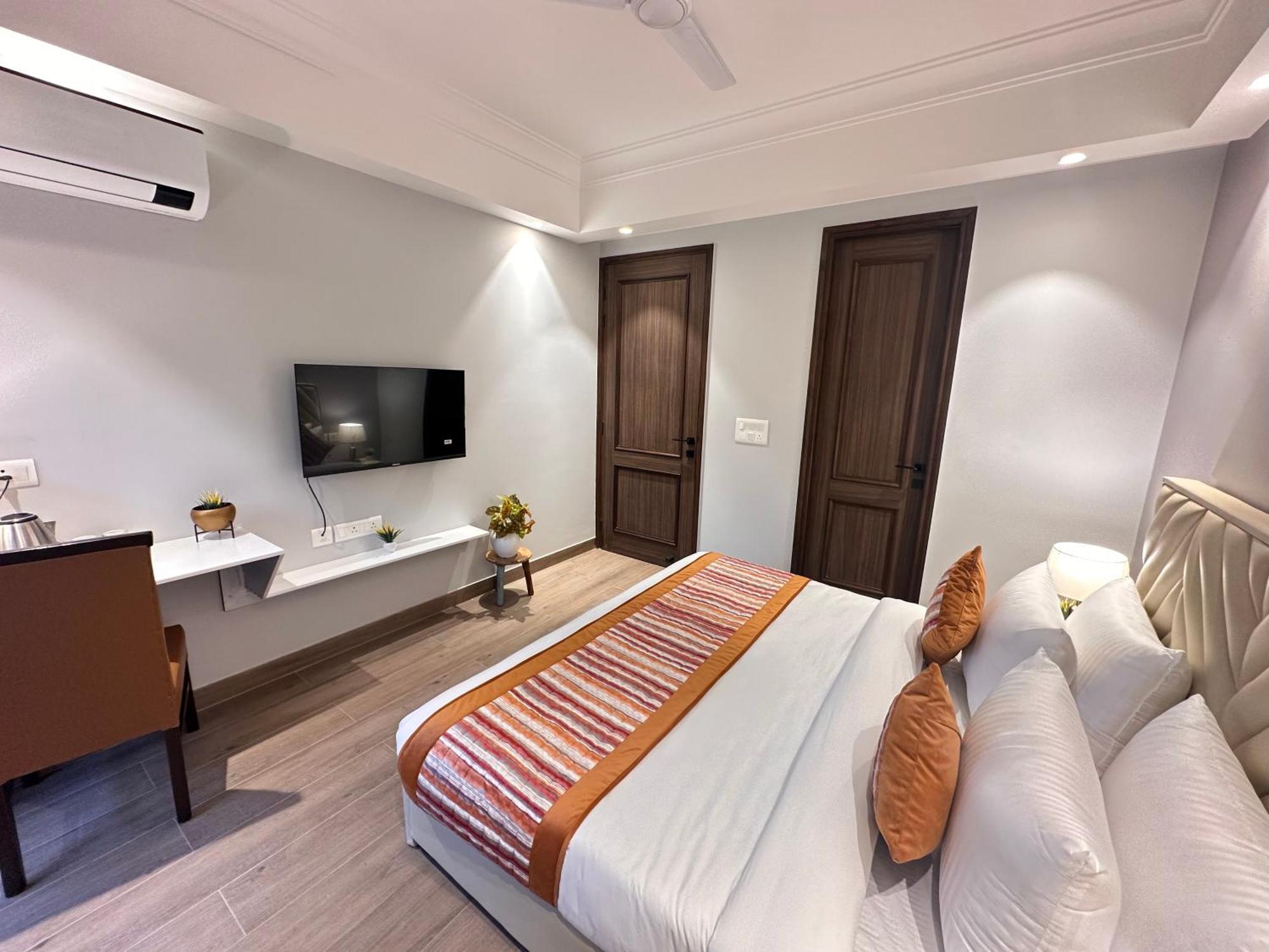 Hotel South Ex Residency - South Ex Near Aiims Delhi - Couple Friendly New Delhi Eksteriør billede