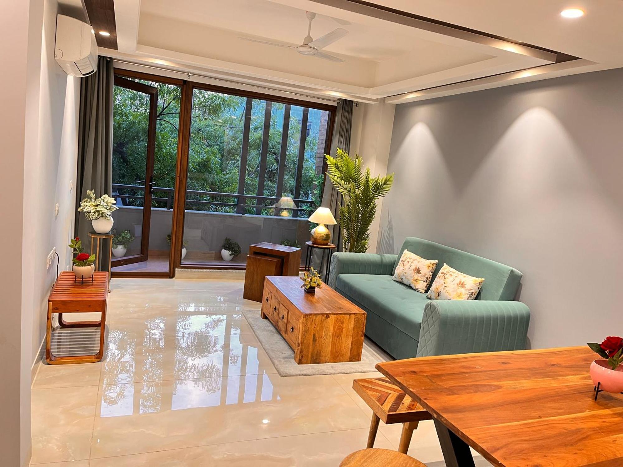 Hotel South Ex Residency - South Ex Near Aiims Delhi - Couple Friendly New Delhi Eksteriør billede