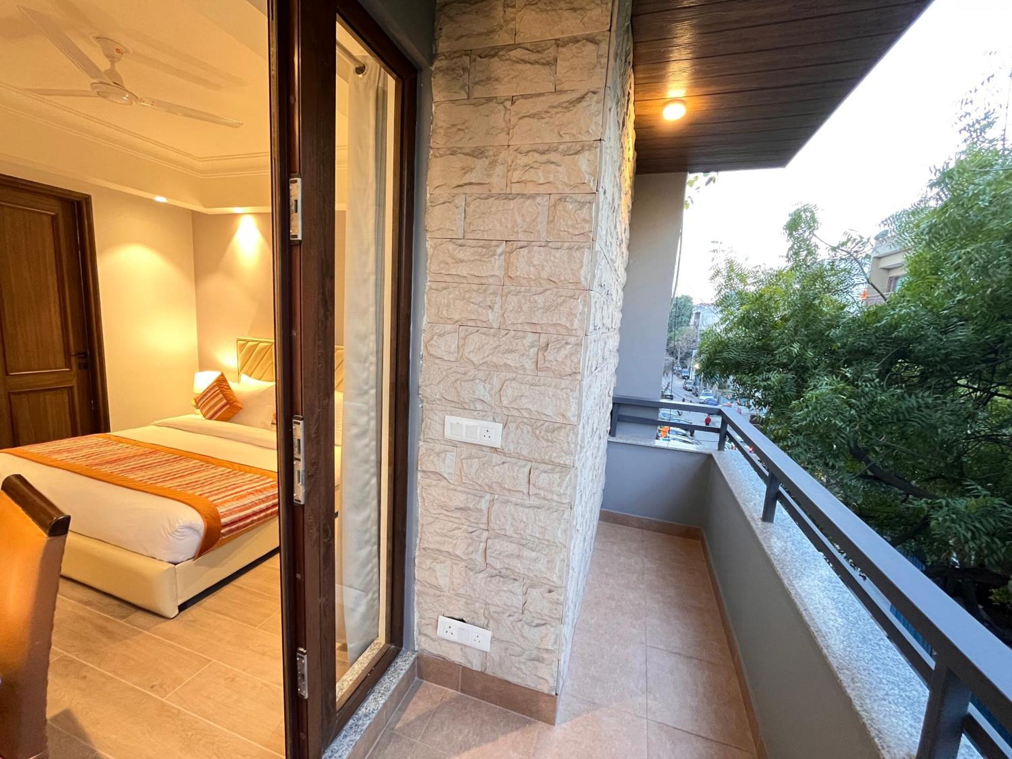 Hotel South Ex Residency - South Ex Near Aiims Delhi - Couple Friendly New Delhi Eksteriør billede