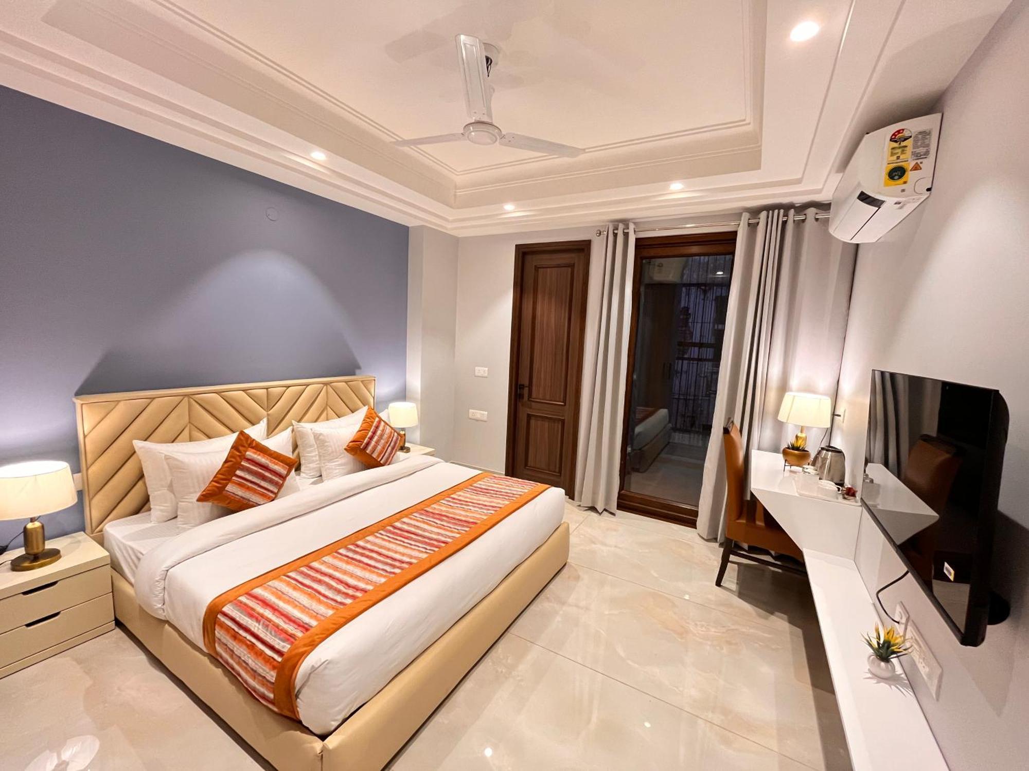 Hotel South Ex Residency - South Ex Near Aiims Delhi - Couple Friendly New Delhi Eksteriør billede