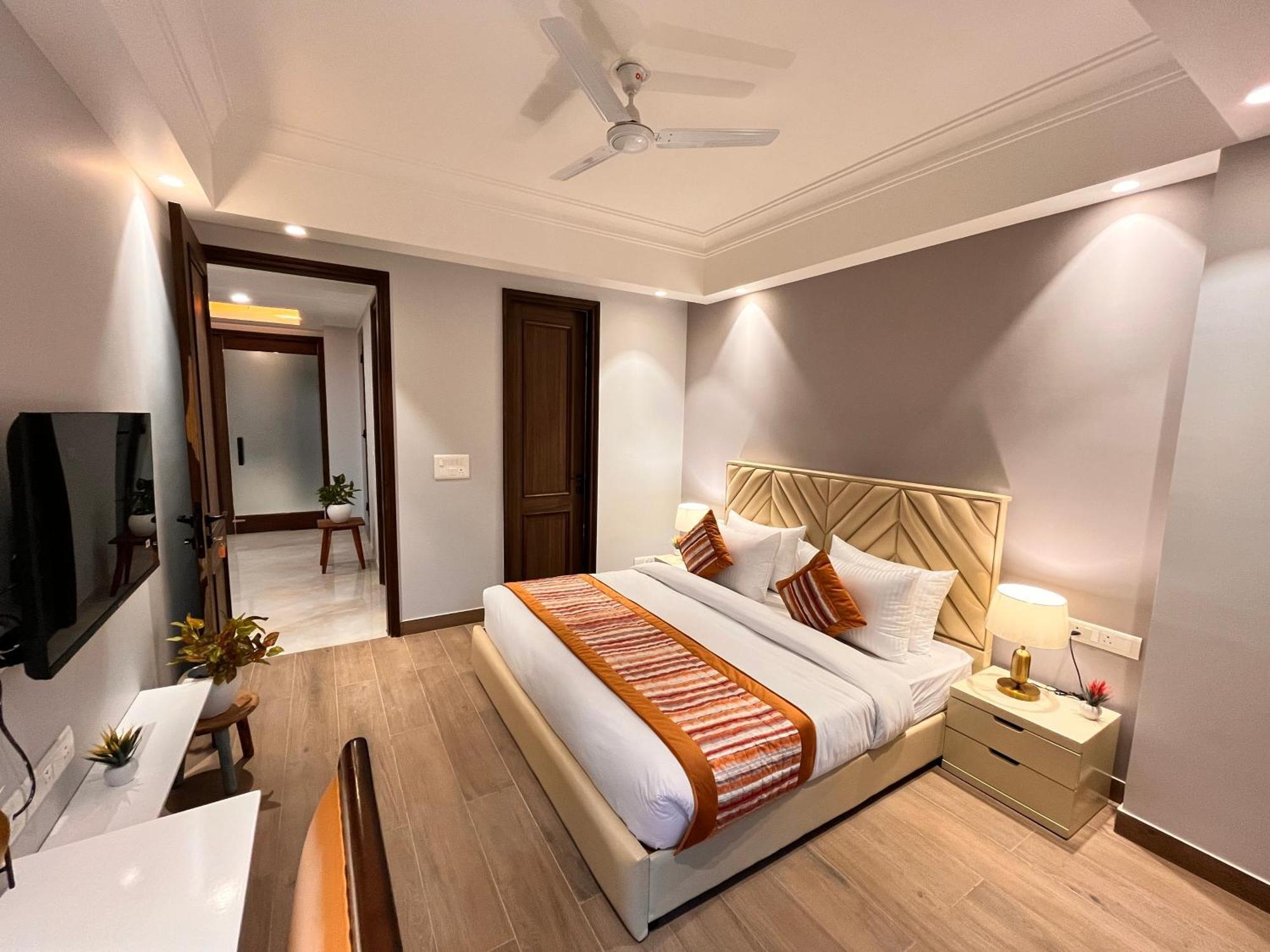 Hotel South Ex Residency - South Ex Near Aiims Delhi - Couple Friendly New Delhi Eksteriør billede