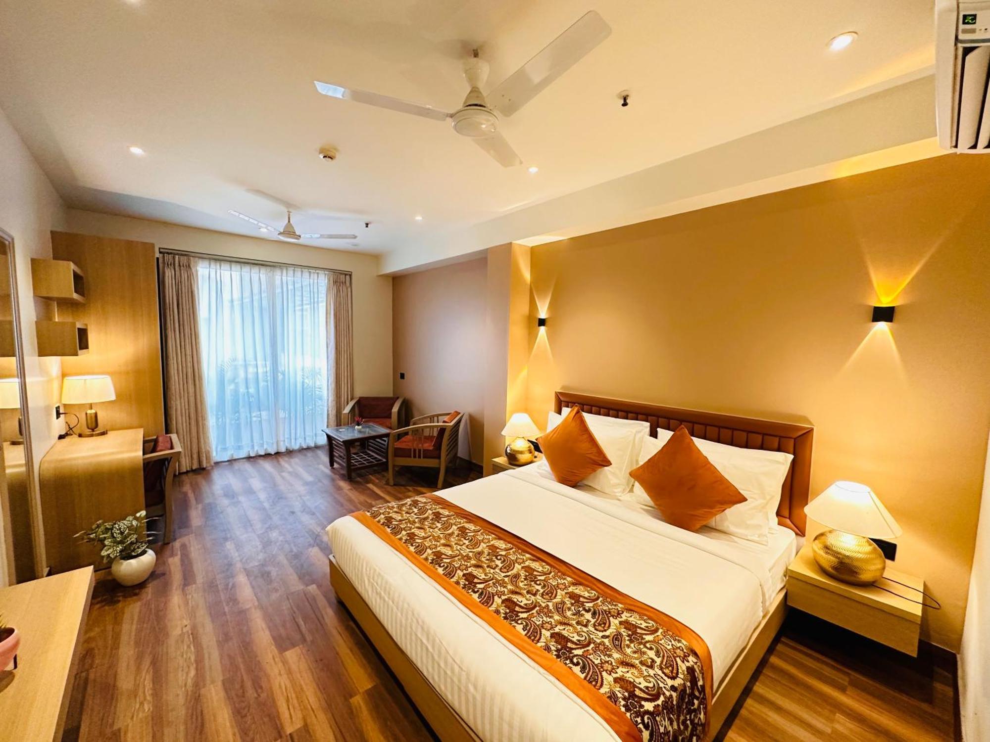 Hotel South Ex Residency - South Ex Near Aiims Delhi - Couple Friendly New Delhi Eksteriør billede