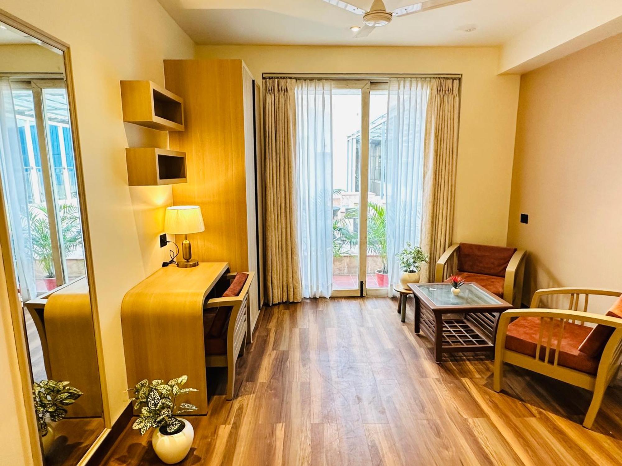 Hotel South Ex Residency - South Ex Near Aiims Delhi - Couple Friendly New Delhi Eksteriør billede